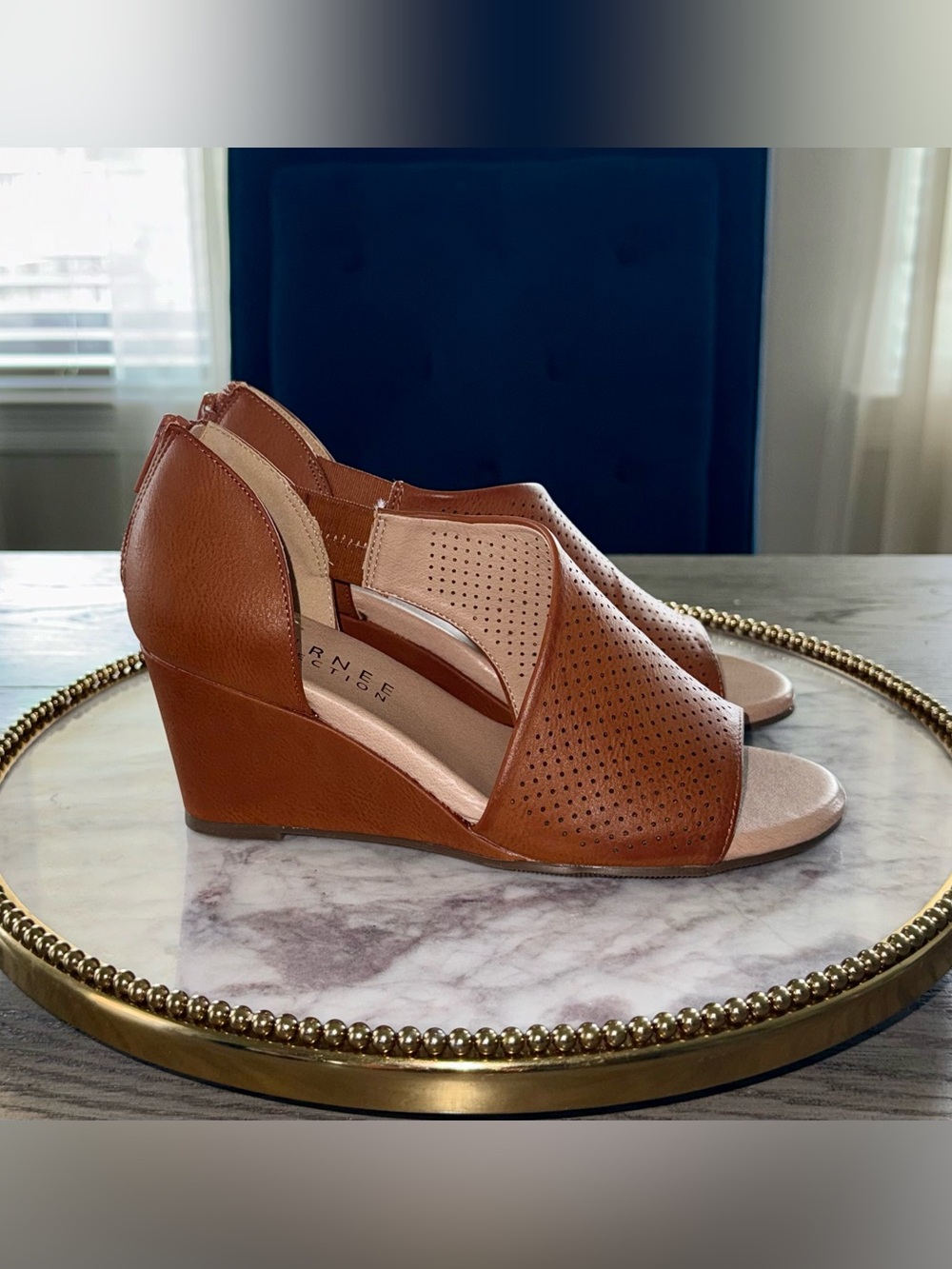 Journee Collection Women’s Wedge Sandal Vegan Leather | Sz. 6W (NWB)